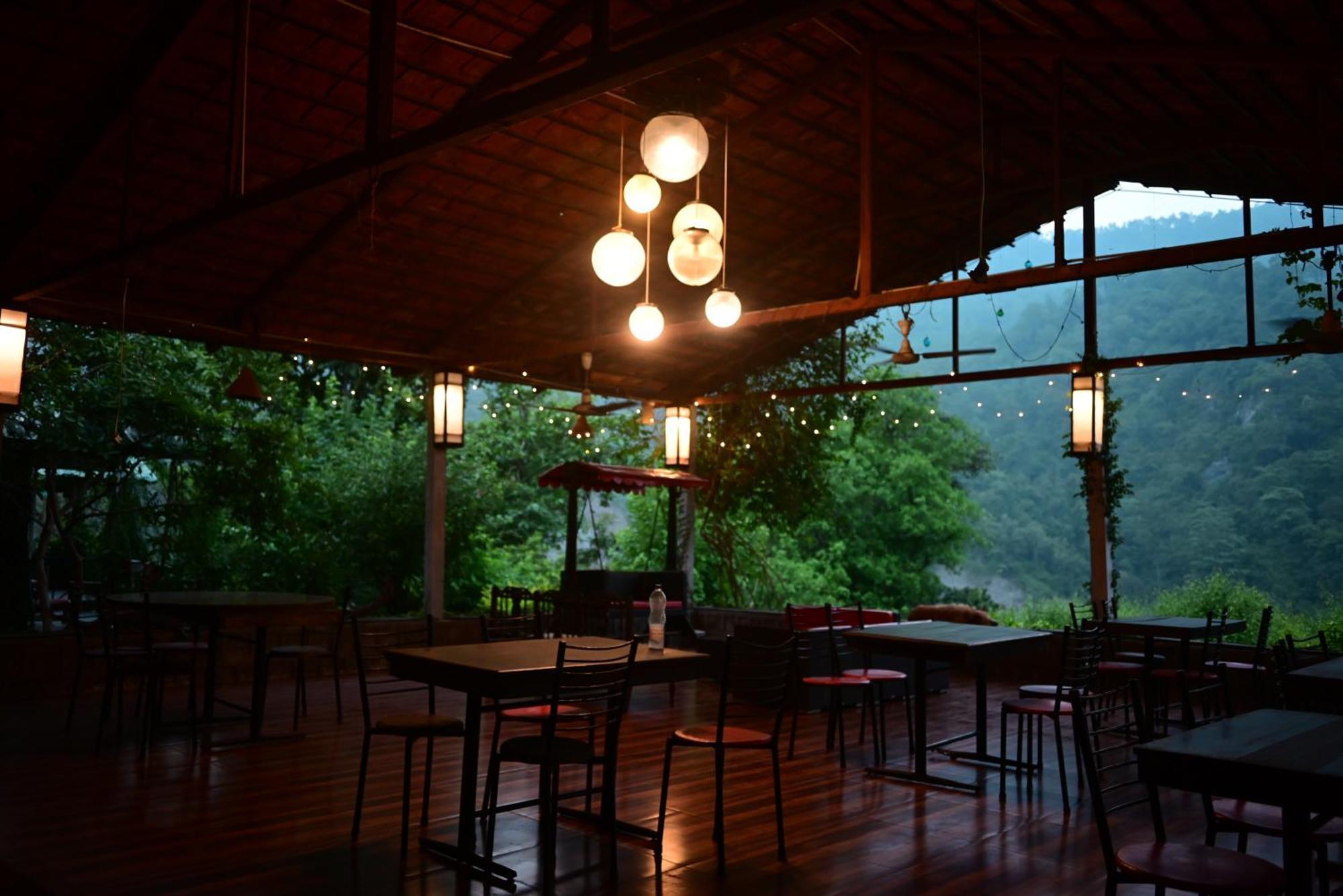 Shoolin Jungle Resort Rishīkesh 외부 사진