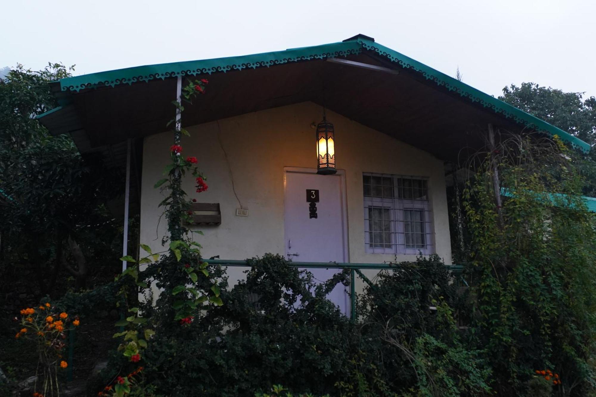 Shoolin Jungle Resort Rishīkesh 외부 사진